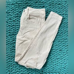 American Eagle pink skinny jeans